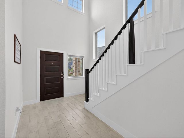 316 Mullins Court, Montgomery, TX 77316