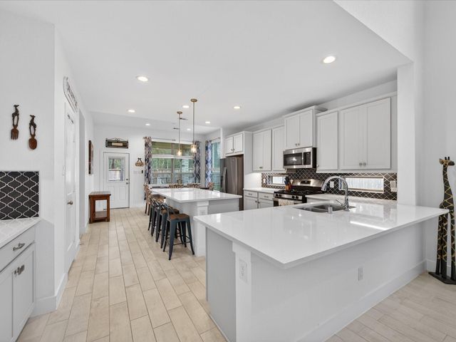 316 Mullins Court, Montgomery, TX 77316