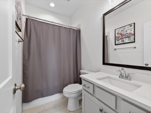 316 Mullins Court, Montgomery, TX 77316