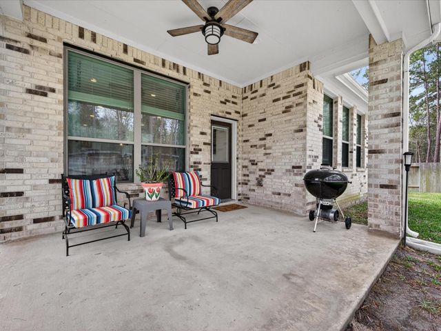 316 Mullins Court, Montgomery, TX 77316