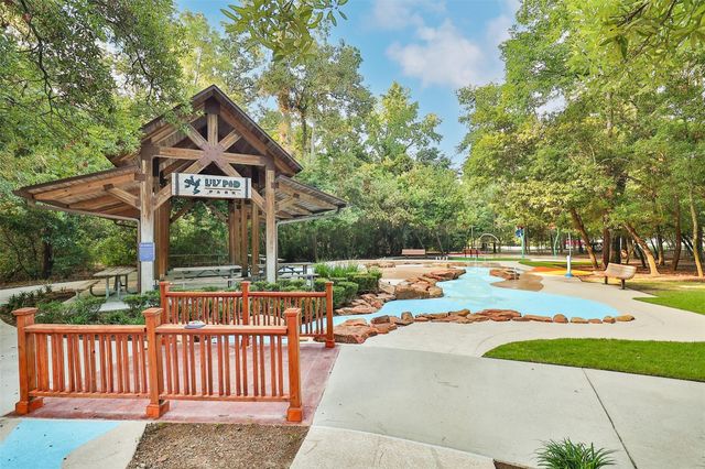 316 Mullins Court, Montgomery, TX 77316