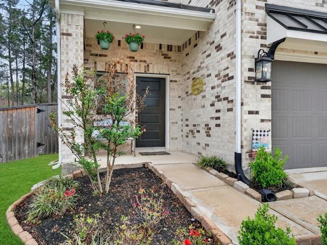 316 Mullins Court, Montgomery, TX 77316