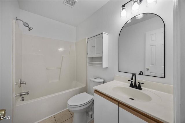 3831 Pin Oak Road, Raleigh, NC 27604