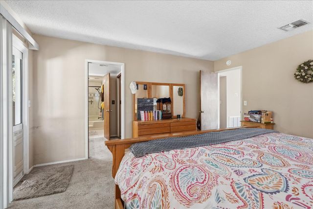 40182 Alerna Way, Oakhurst, CA 93644