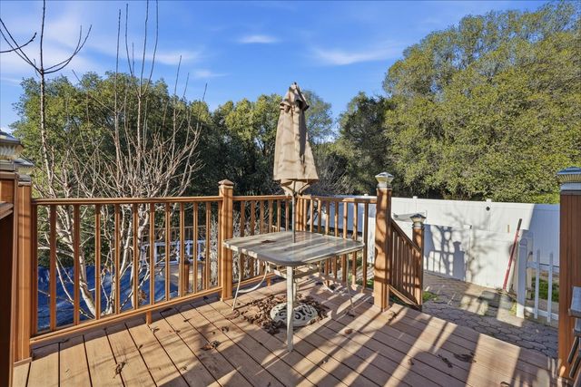 40182 Alerna Way, Oakhurst, CA 93644