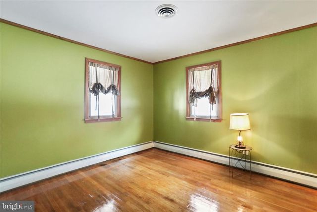 9654 CIRCLE DR, Chambersburg, PA 17201