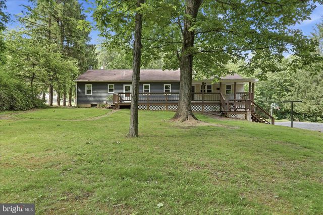 9654 CIRCLE DR, Chambersburg, PA 17201