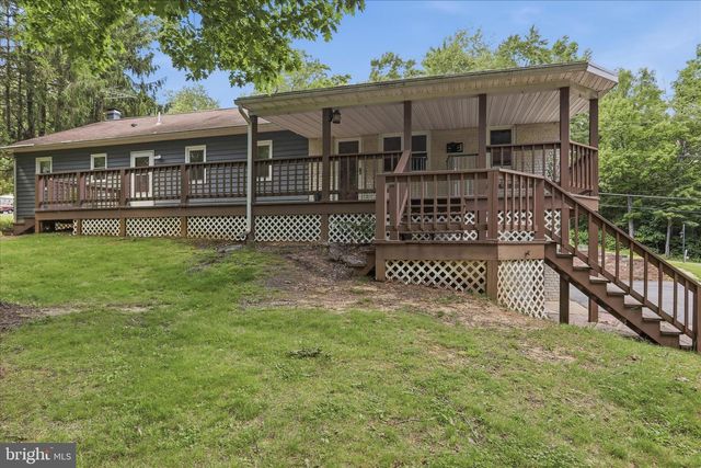 9654 CIRCLE DR, Chambersburg, PA 17201