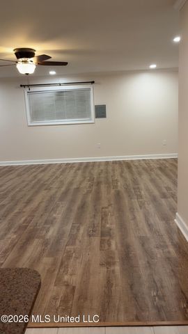 2129 Floyd Drive, Biloxi, MS 39531