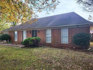 7120 GLENEAGLES DR, Unicorp/memphis, TN 38141