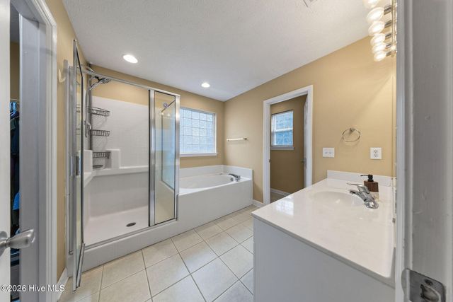 371 Pine Lake Road, Southport, NC 28461