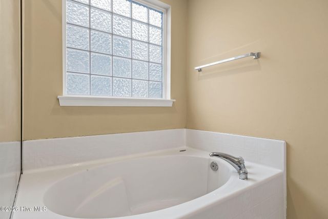 371 Pine Lake Road, Southport, NC 28461