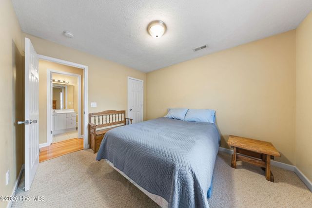 371 Pine Lake Road, Southport, NC 28461