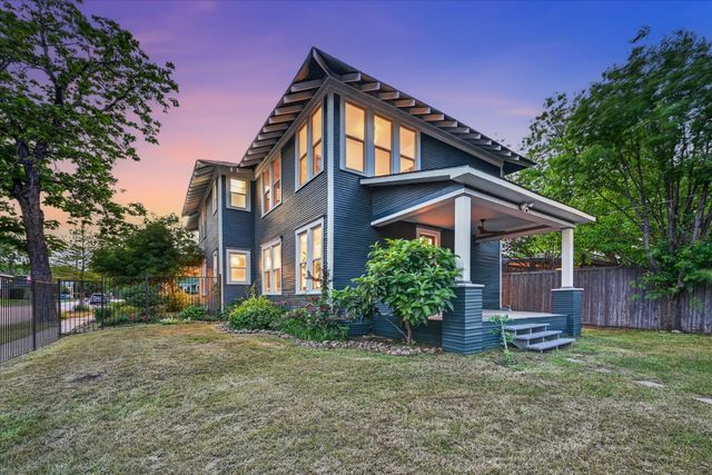 802 Haines Avenue, Dallas, TX 75208