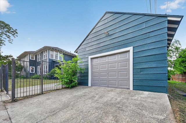 802 Haines Avenue, Dallas, TX 75208