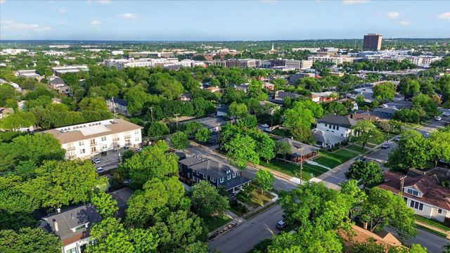 802 Haines Avenue, Dallas, TX 75208