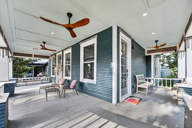802 Haines Avenue, Dallas, TX 75208