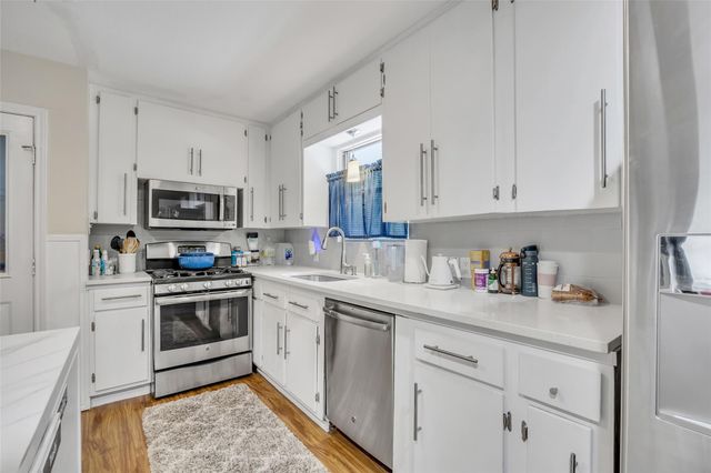 1602 Ashberry DR, Austin, TX 78723