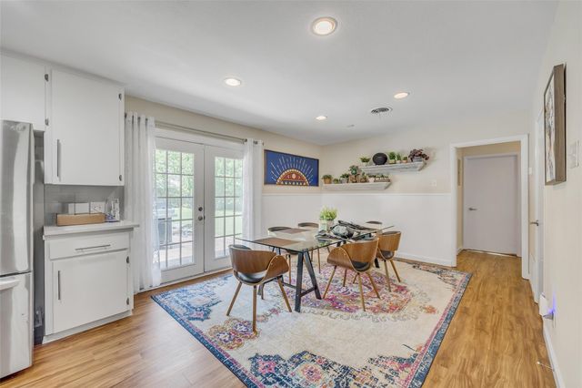 1602 Ashberry DR, Austin, TX 78723