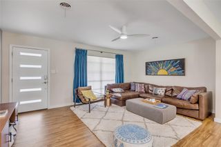 1602 Ashberry DR, Austin, TX 78723