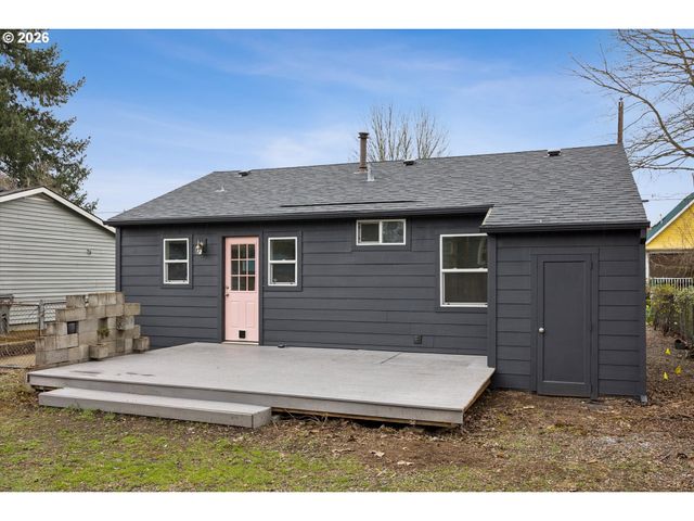 7215 Ne 10TH Ave, Portland, OR 97211