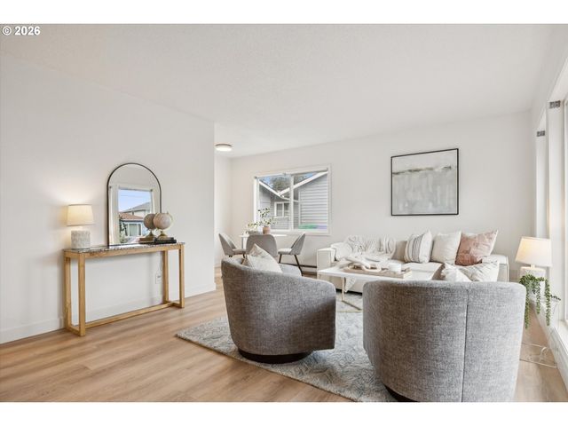 7215 Ne 10TH Ave, Portland, OR 97211