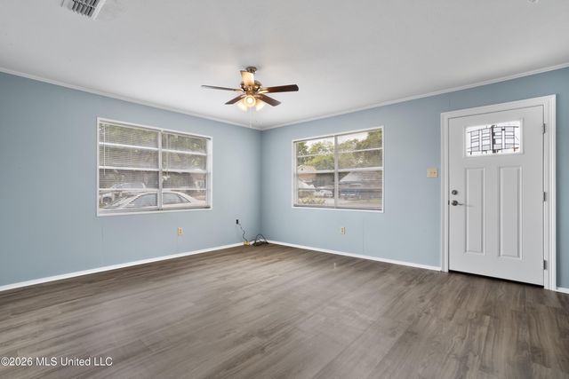 188 St Paul Street, Biloxi, MS 39530