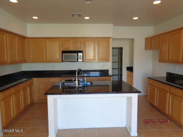 43660 Windrose Place, Lancaster, CA 93536