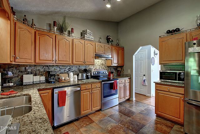 110 Vanderbilt Drive, Johnson City, TN 37601