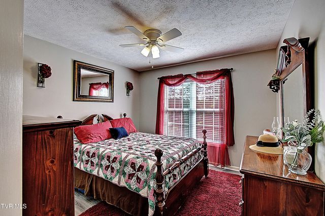 110 Vanderbilt Drive, Johnson City, TN 37601