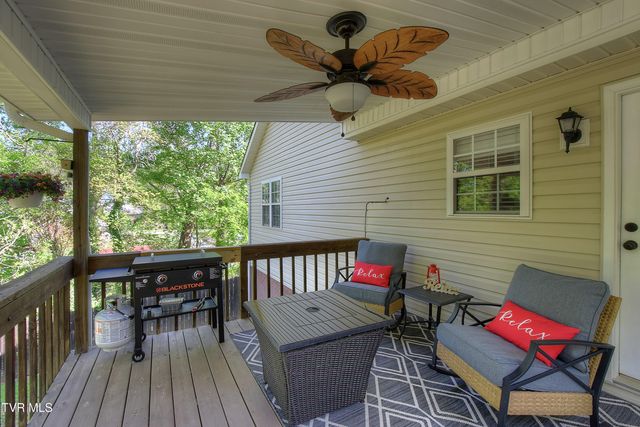 110 Vanderbilt Drive, Johnson City, TN 37601
