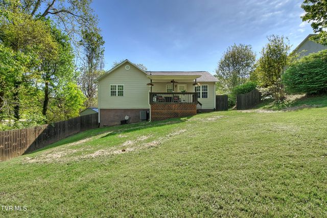 110 Vanderbilt Drive, Johnson City, TN 37601