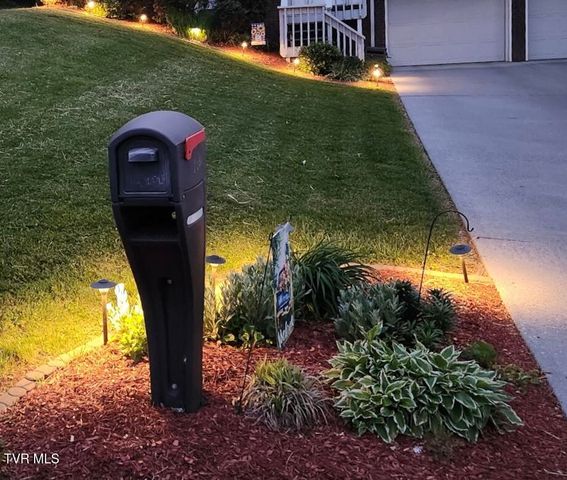 110 Vanderbilt Drive, Johnson City, TN 37601