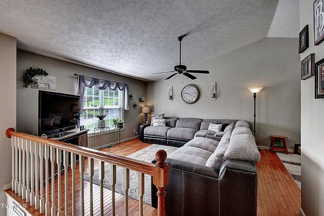 110 Vanderbilt Drive, Johnson City, TN 37601