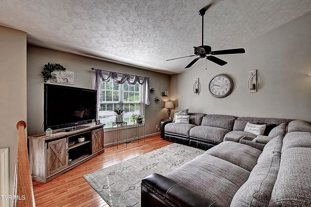 110 Vanderbilt Drive, Johnson City, TN 37601