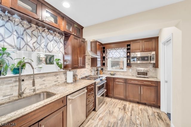 28 Niagara St, Dumont Boro, NJ 07628