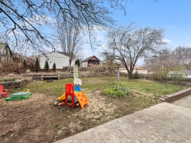 683 27th Street, Des Moines, IA 50312