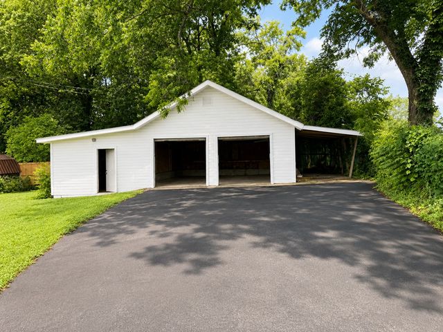 304 Morgan Ave, S, Fayetteville, TN 37334