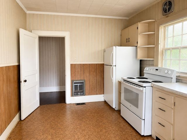 304 Morgan Ave, S, Fayetteville, TN 37334