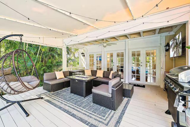 4110 Washington Road, West Palm Beach, FL 33405