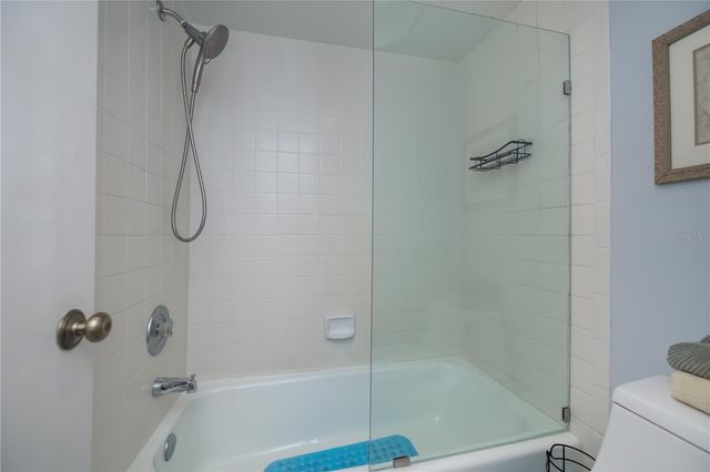 1001 BENJAMIN FRANKLIN DRIVE 406, Sarasota, FL 34236