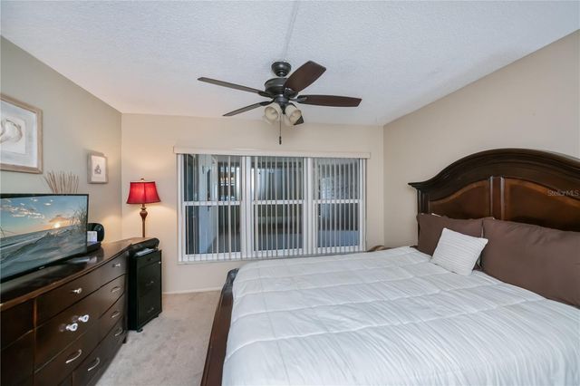 1001 BENJAMIN FRANKLIN DRIVE 406, Sarasota, FL 34236