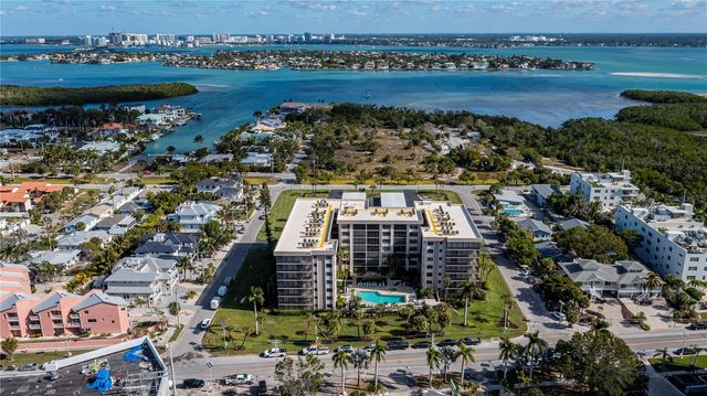 1001 BENJAMIN FRANKLIN DRIVE 406, Sarasota, FL 34236