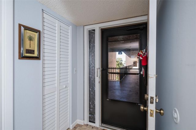 1001 BENJAMIN FRANKLIN DRIVE 406, Sarasota, FL 34236