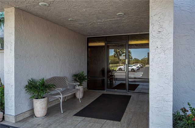 1001 BENJAMIN FRANKLIN DRIVE 406, Sarasota, FL 34236