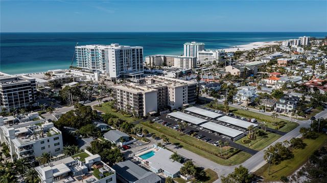 1001 BENJAMIN FRANKLIN DRIVE 406, Sarasota, FL 34236