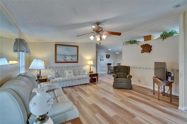 4910 LOCH NESS DRIVE, Lakeland, FL 33810