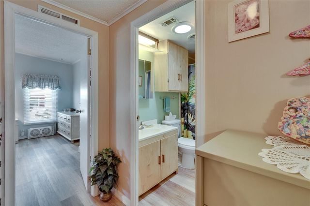 4910 LOCH NESS DRIVE, Lakeland, FL 33810