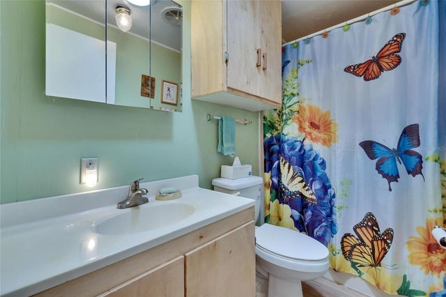 4910 LOCH NESS DRIVE, Lakeland, FL 33810