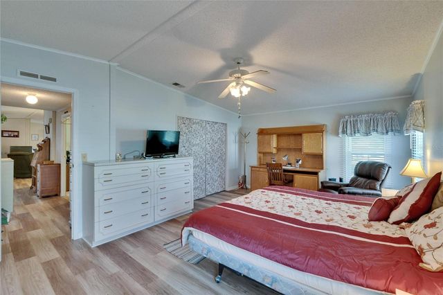 4910 LOCH NESS DRIVE, Lakeland, FL 33810